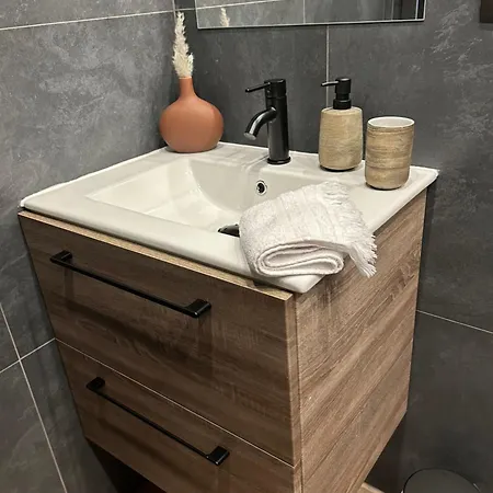 Très Bel à Appartement