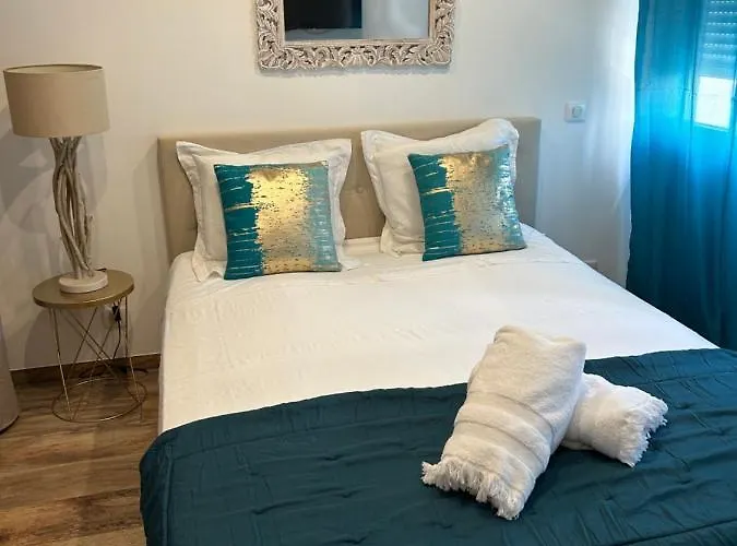 Tres Bel A Ajaccio (Corsica)